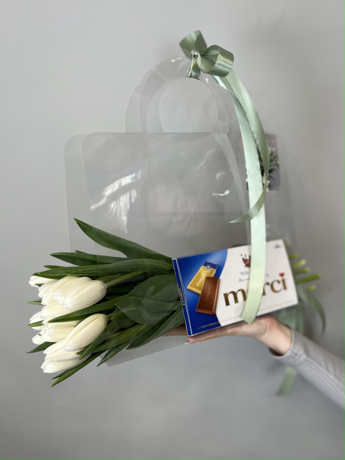 Сет "Тюльпаны + шоколад"