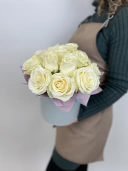 15 Роз в шляпной коробке (цветы на выбор)