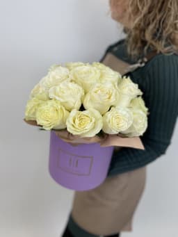 25 Роз в шляпной коробке (цветы на выбор)