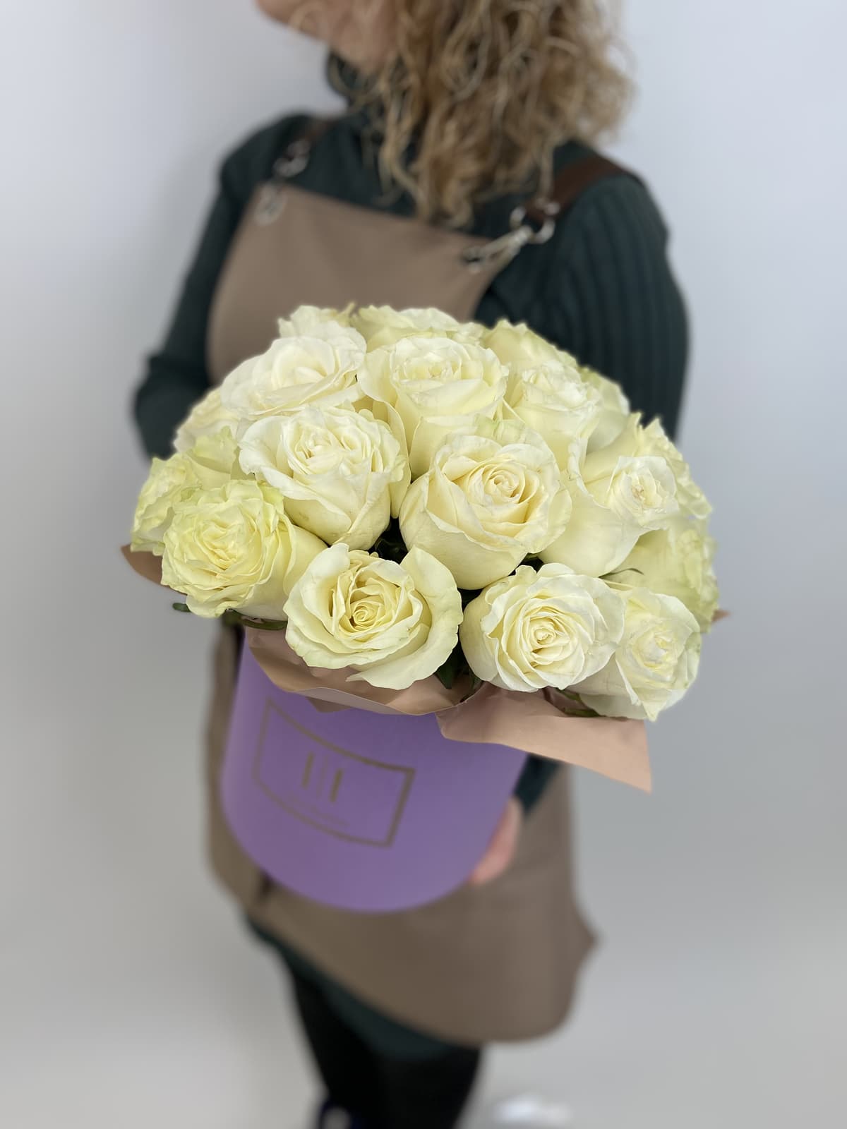 25 Роз в шляпной коробке (цветы на выбор)