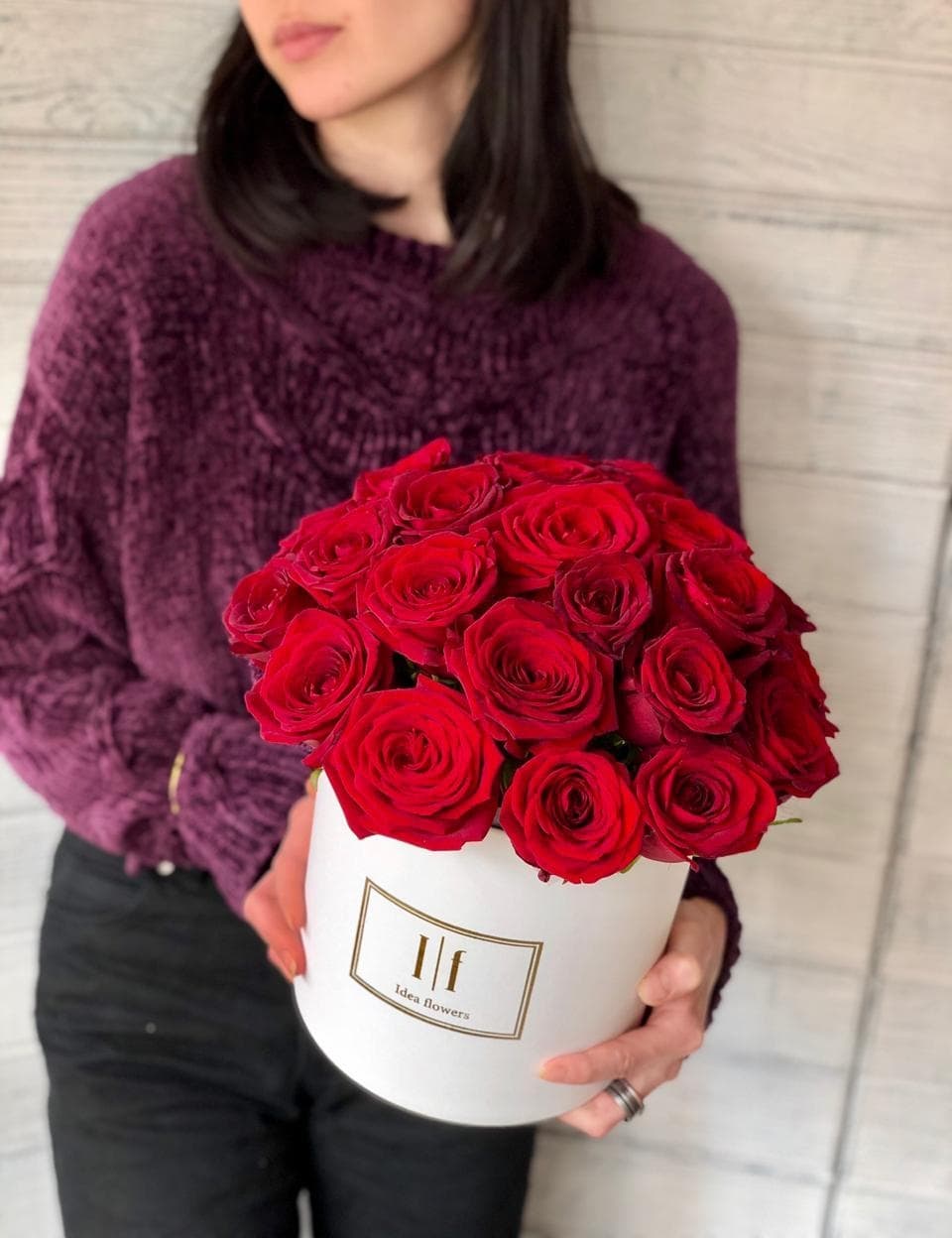 25 Роз в шляпной коробке