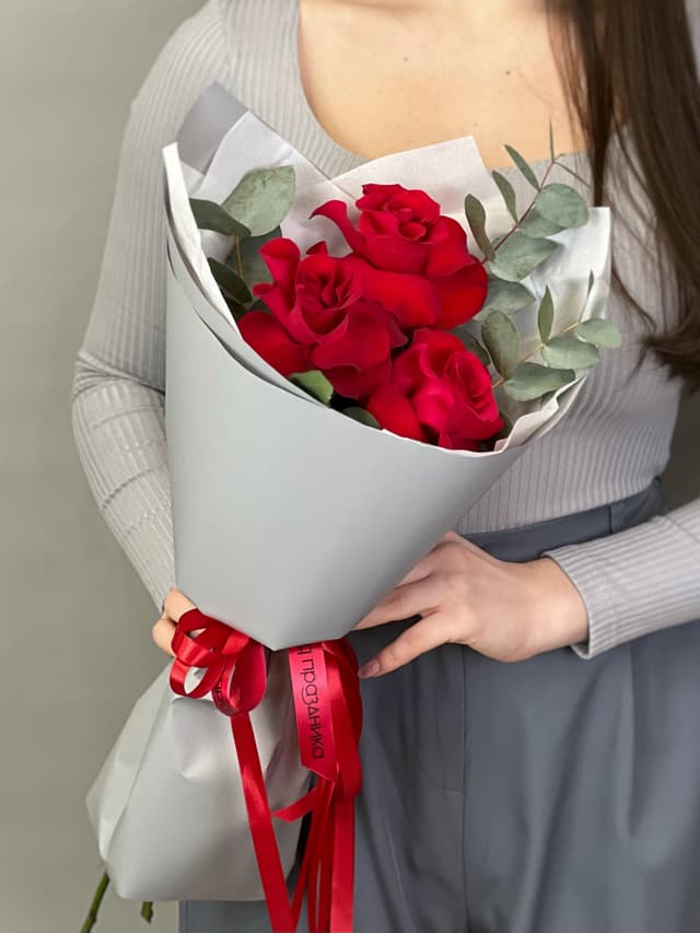 Стильный букет цветов "Amor Amor" S Стильный букет цветов "Amor Amor" S