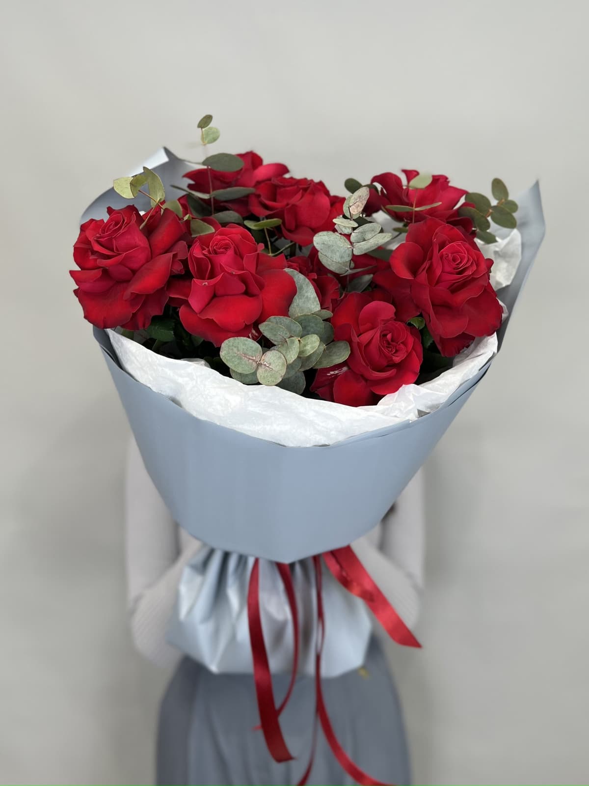 Праздничный букет цветов "Amor Amor"