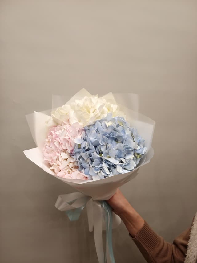 Букет Бикбая 40401052 Букет Бикбая 40401052