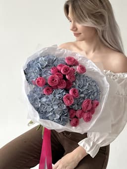 Красивый букет "Fleur"