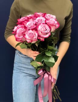 Букет из 11 сиреневых роз Эквадор 60 см