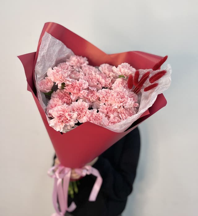 Оригинальный букет из 25 Диантусов в Матовой бумаге Оригинальный букет из 25 Диантусов в Матовой бумаге