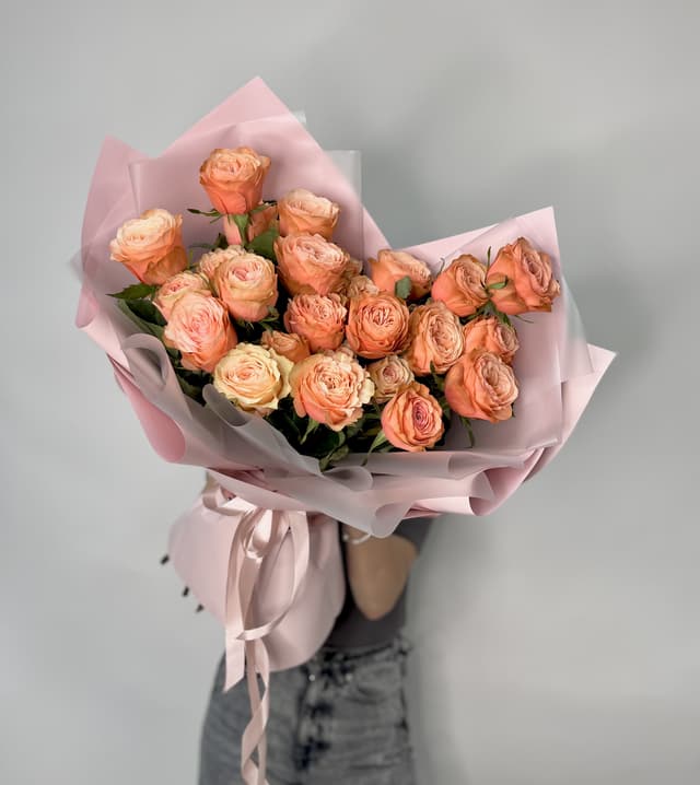 Букет из 25 Пионовидных Роз KAHALA Букет из 25 Пионовидных Роз KAHALA