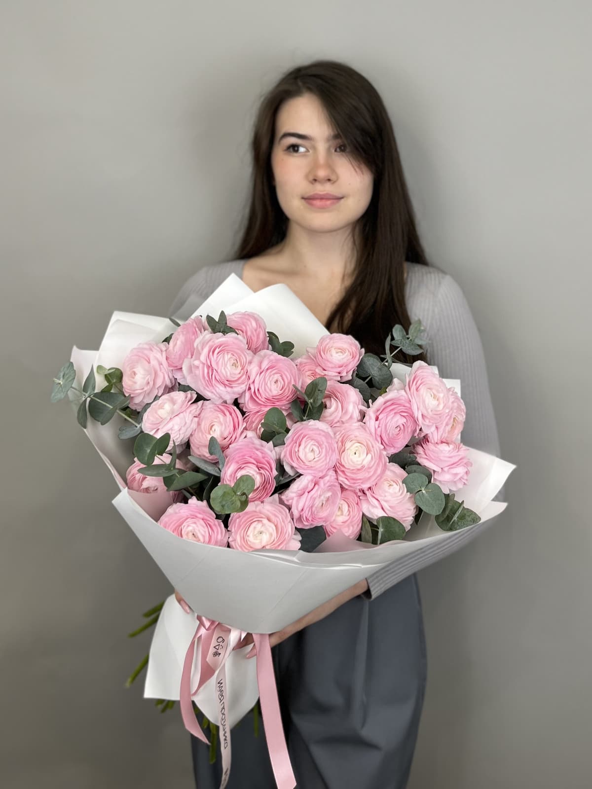 Букет из 25 ранункулюсов "Леди"