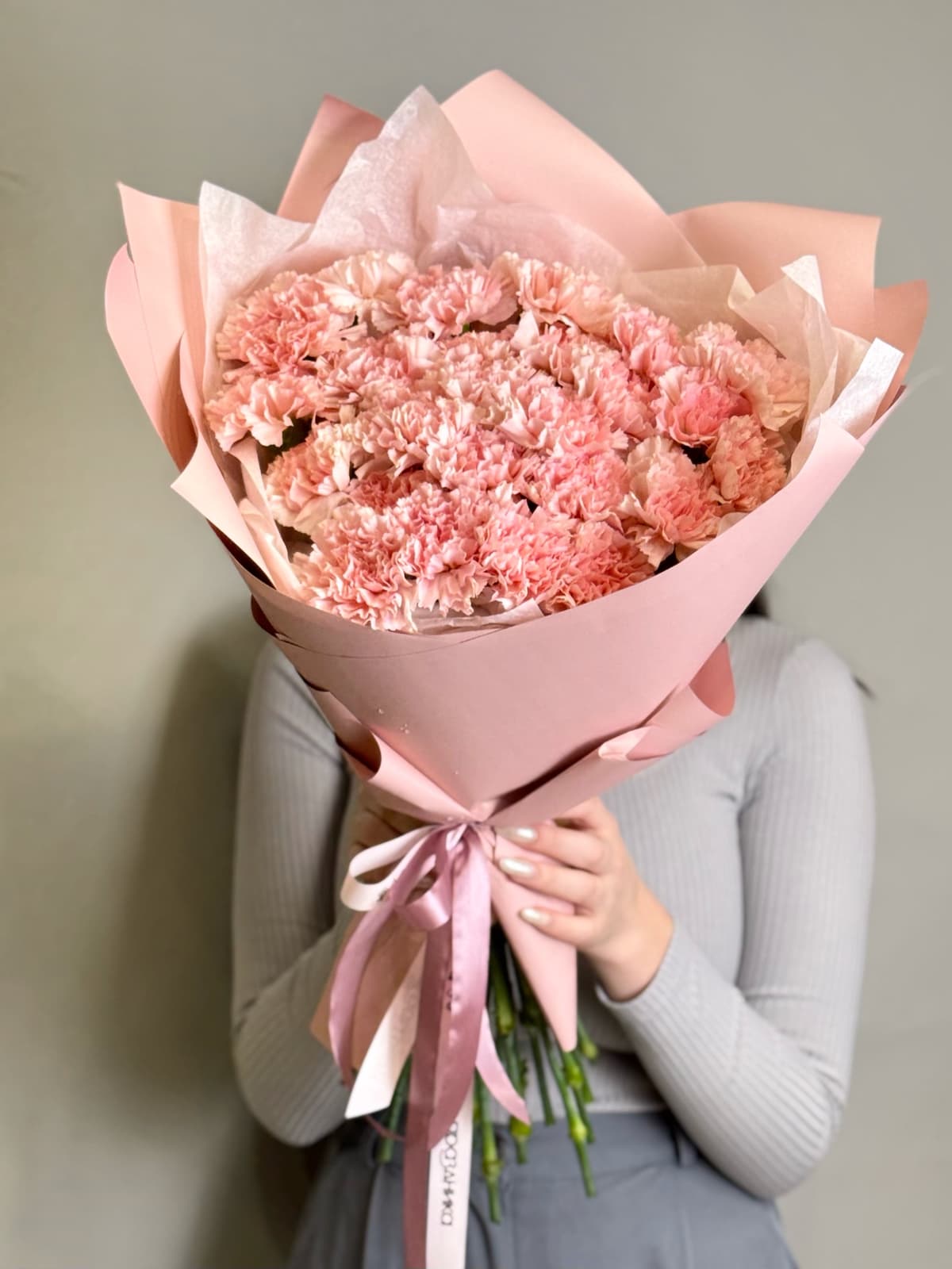 Букет из 25 розовых диантусов