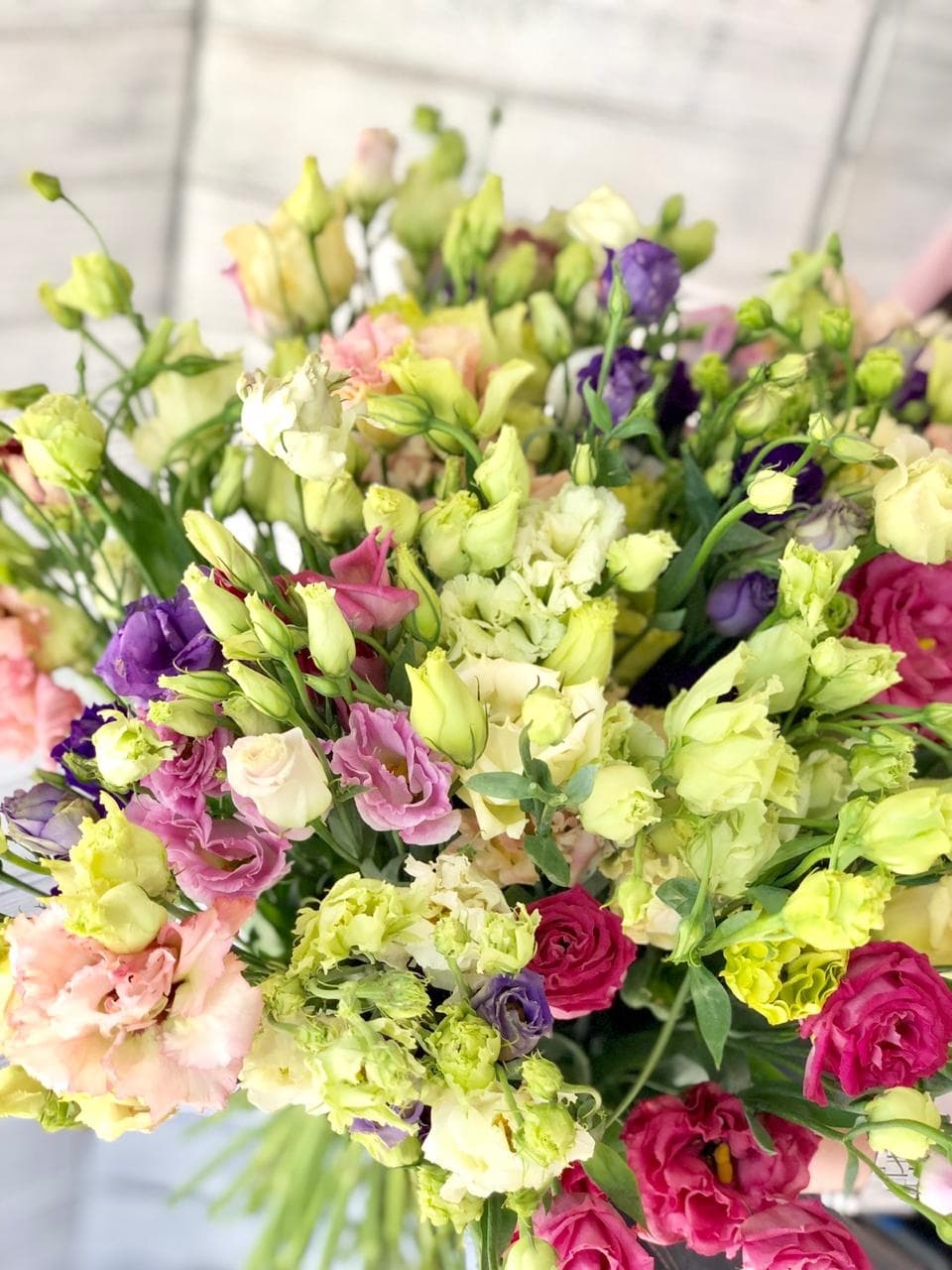 Красивый букет из 65 эустом Уфа