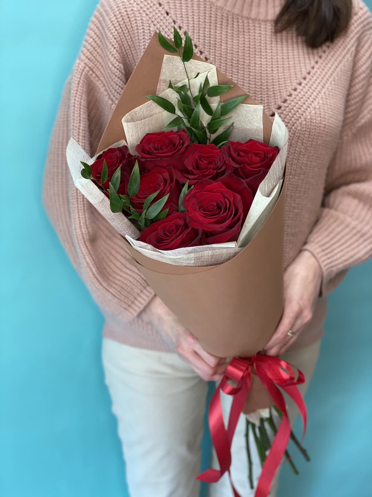 Букет из 7 красных Роз Эквадор в фоамиране 50 см