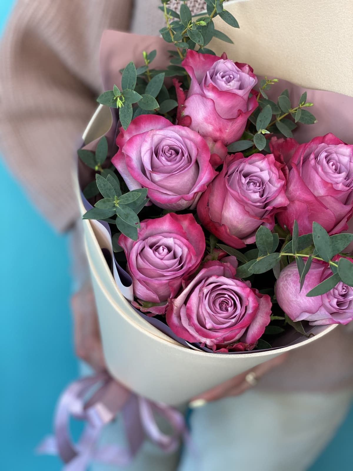 Мини букет из 7 сиреневых Роз Эквадор в фоамиране 70 см