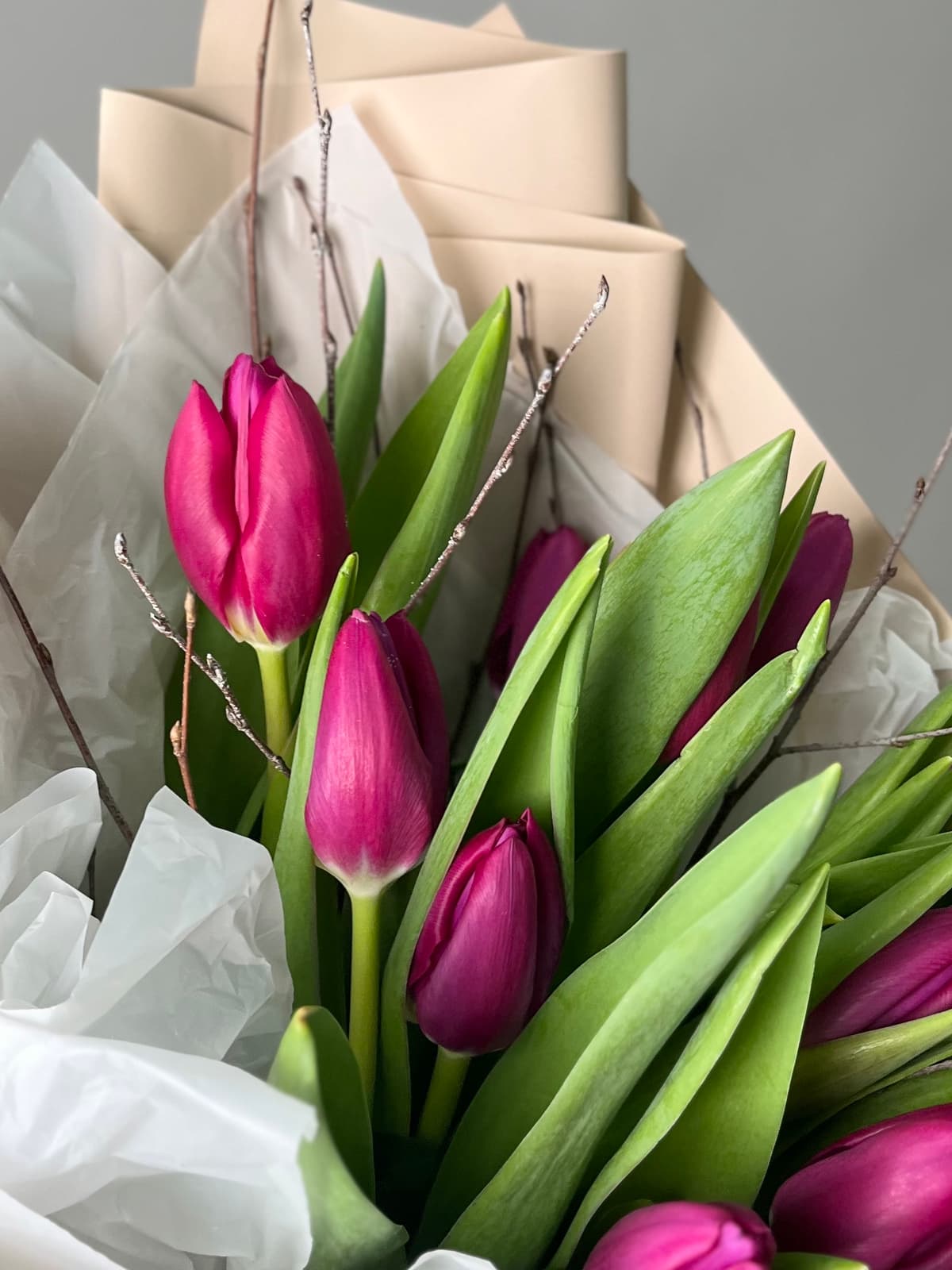 Букет из фиолетовых тюльпанов "Дыхание"