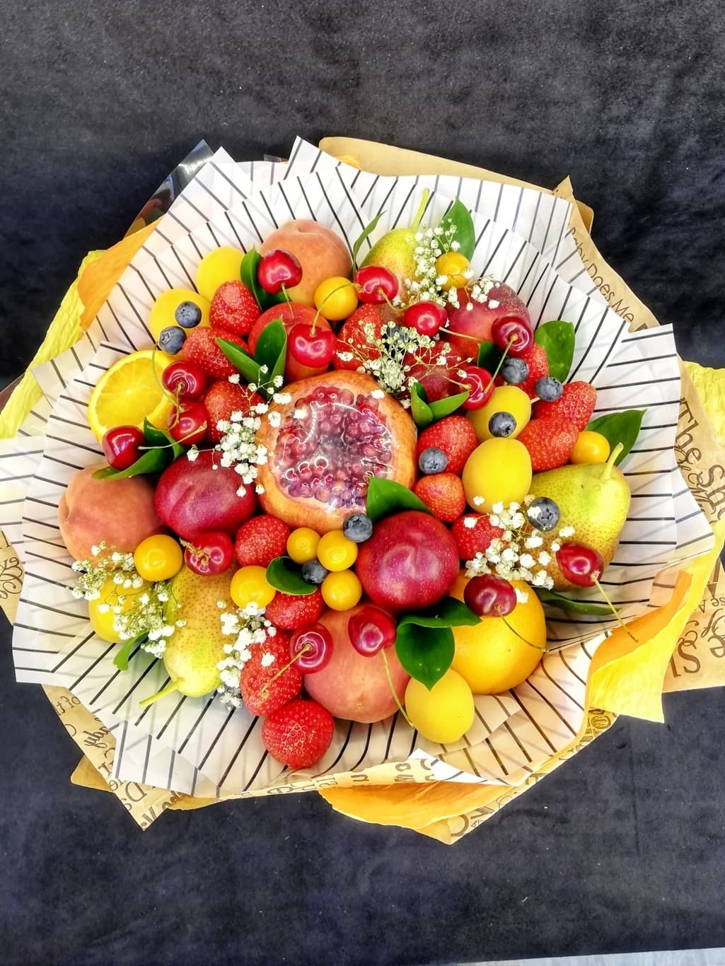 Букет из фруктов "Энергия лета"