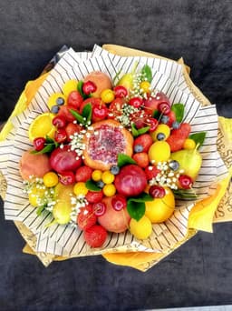 Букет из фруктов "Энергия лета"