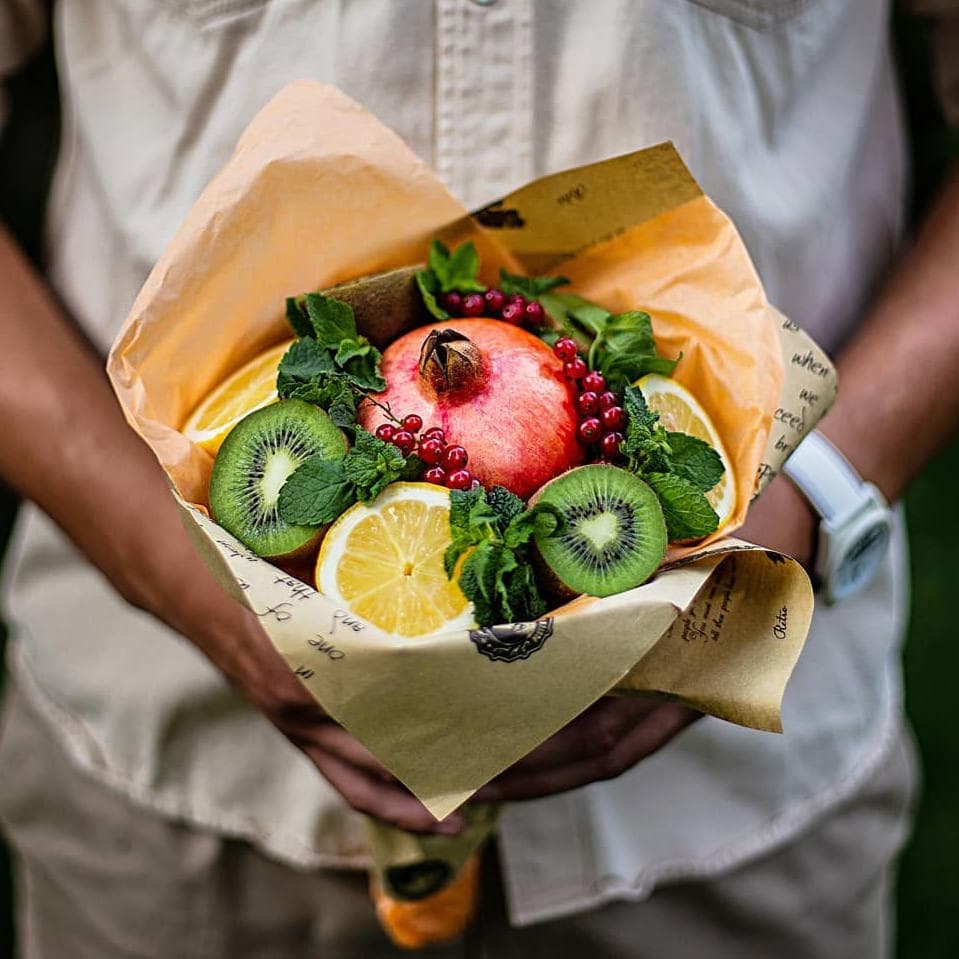 Букет из фруктов "Фрутти-тутти"