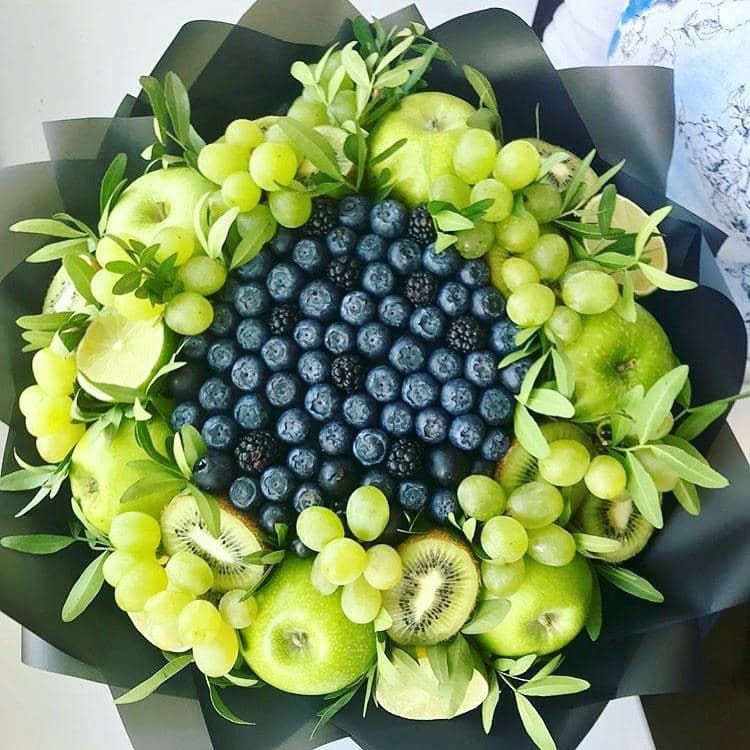 Букет из фруктов "Таинственное мгновение"