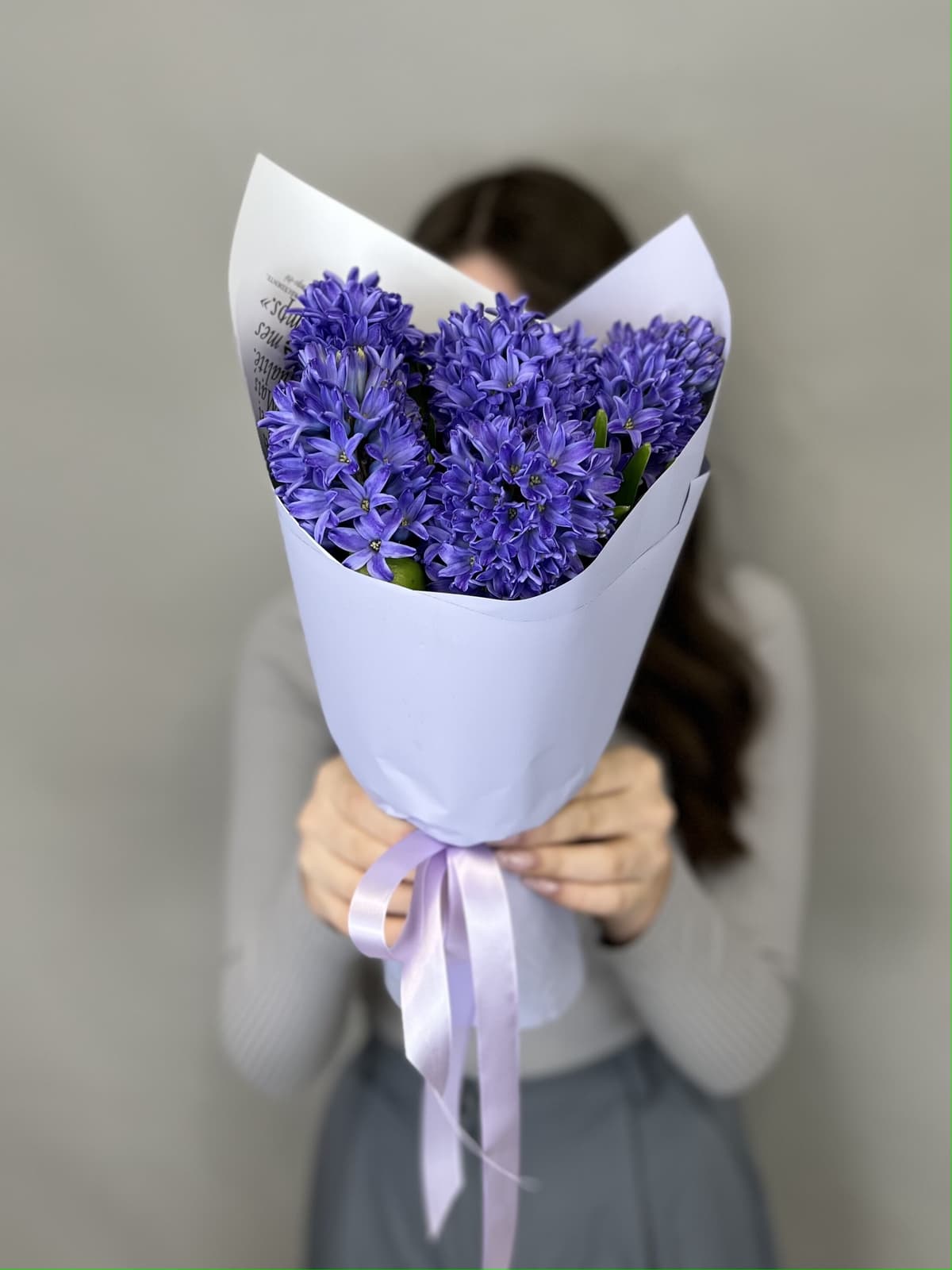 Красивый букет из гиацинтов "Минос" (5)