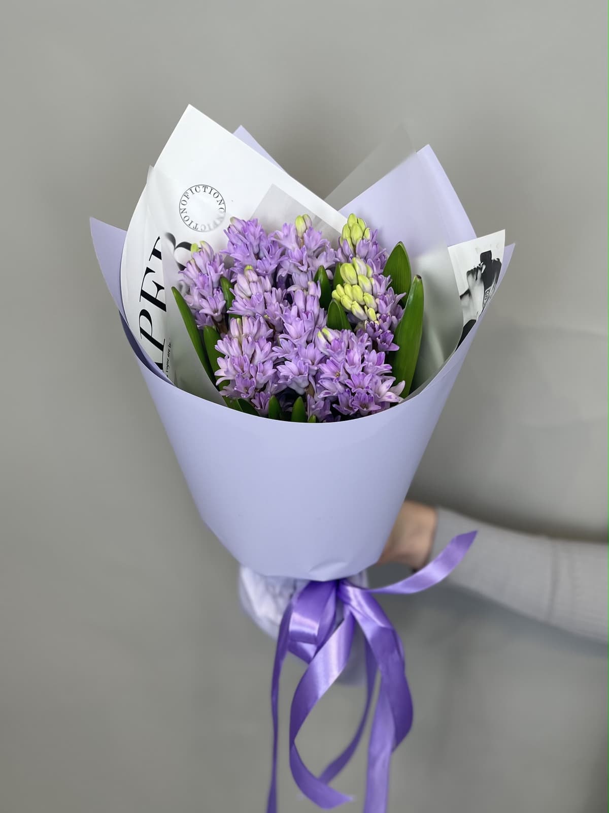 Букет из гиацинтов "Purple star" M Менделеева