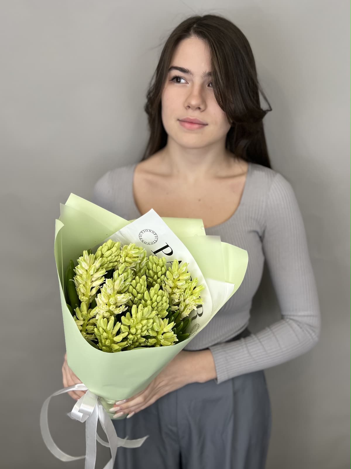 Букет из гиацинтов "Top white" L Революционная