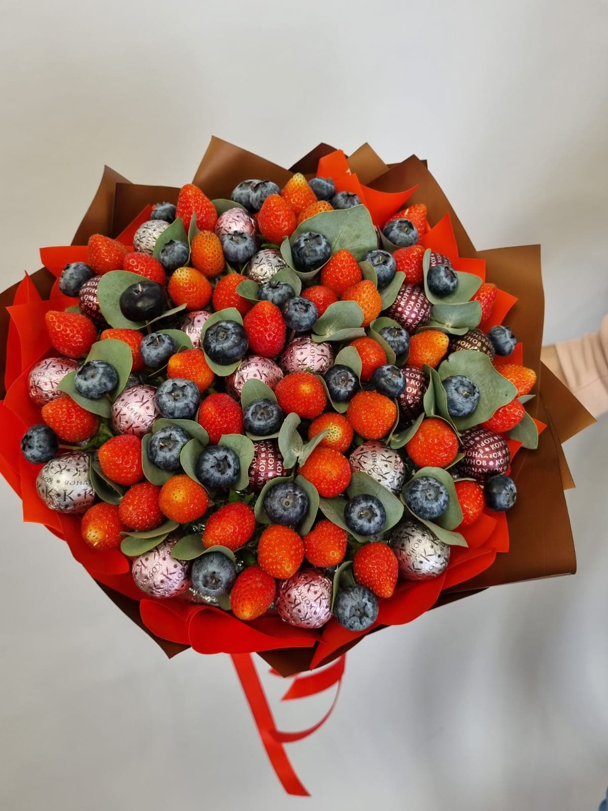 Букет из клубники "Шоко-ягода"