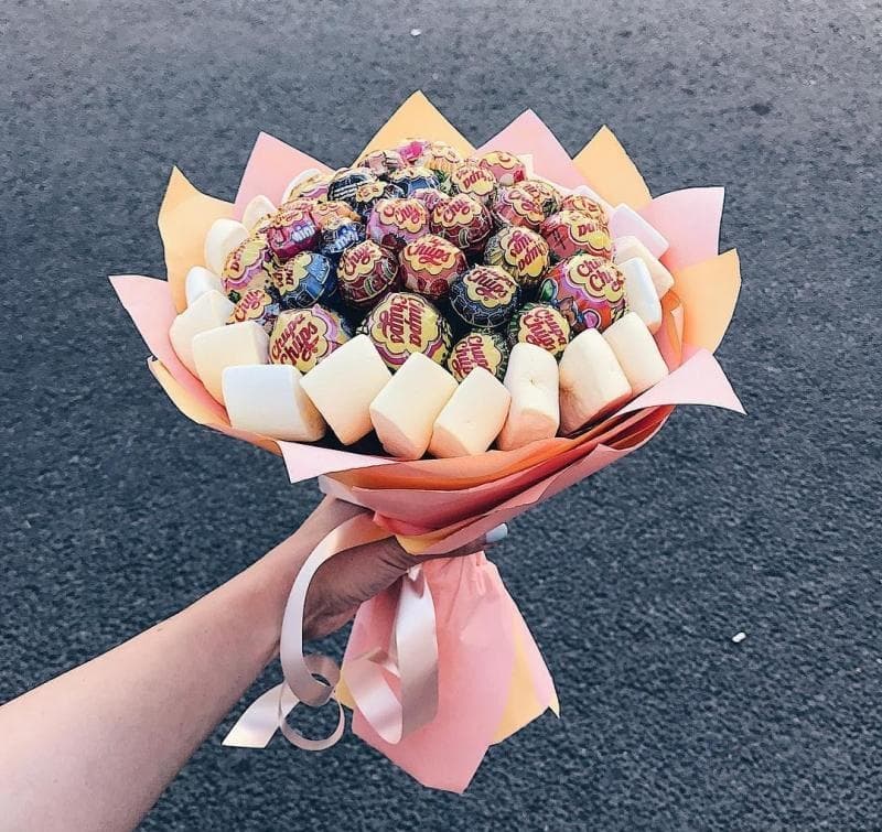Букет из конфет "Чупа чупс"