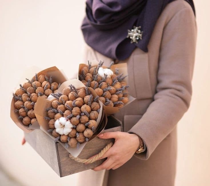 Букет из орехов "Грецкий орешек"