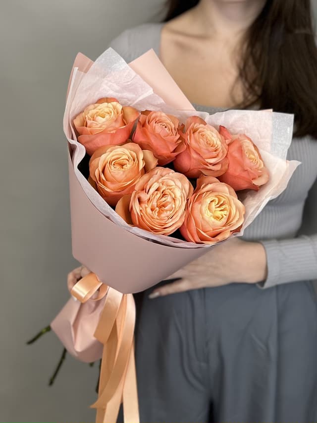 Букет из пионовидных роз "Кахала" (7) Букет из пионовидных роз "Кахала" (7)