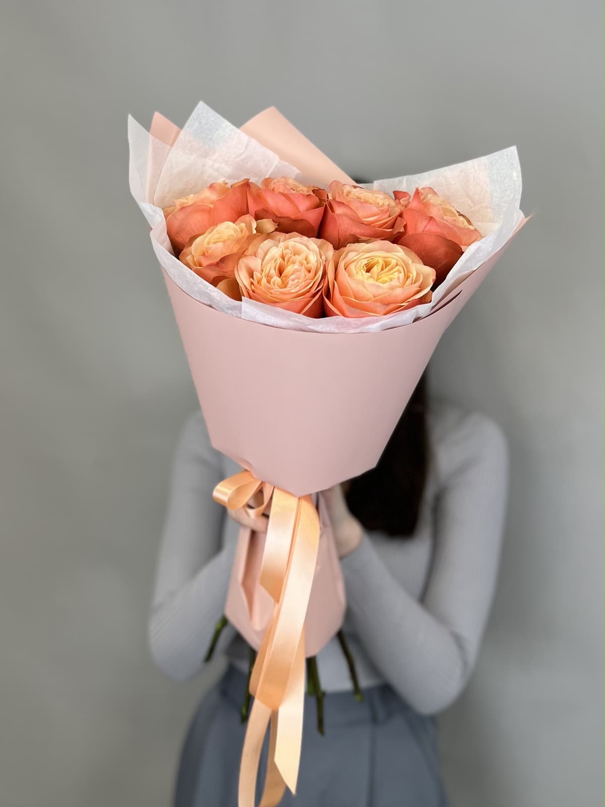 Букет из пионовидных роз "Кахала" (7)