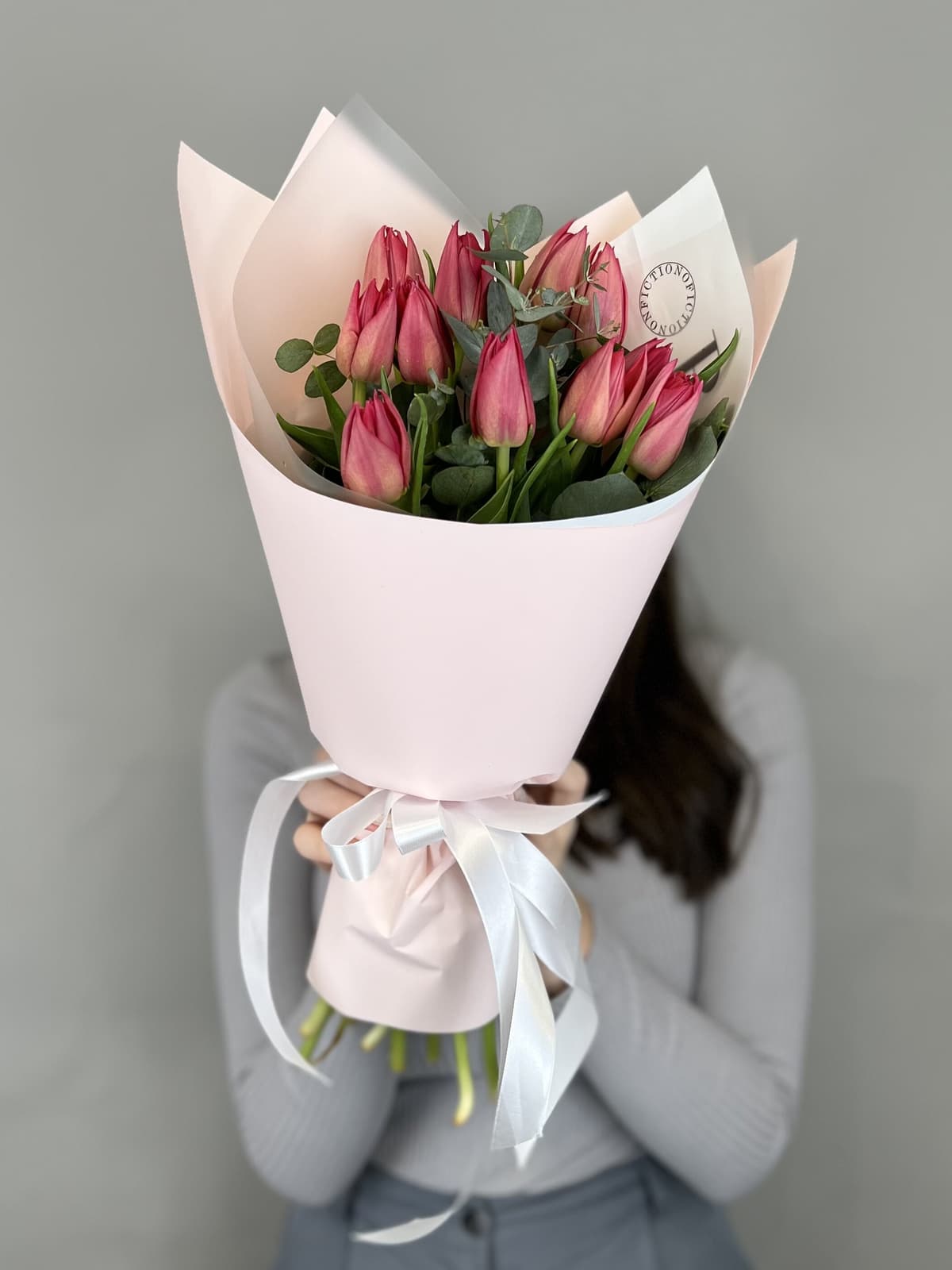 Букет из пионовидных тюльпанов "Raspberry" S