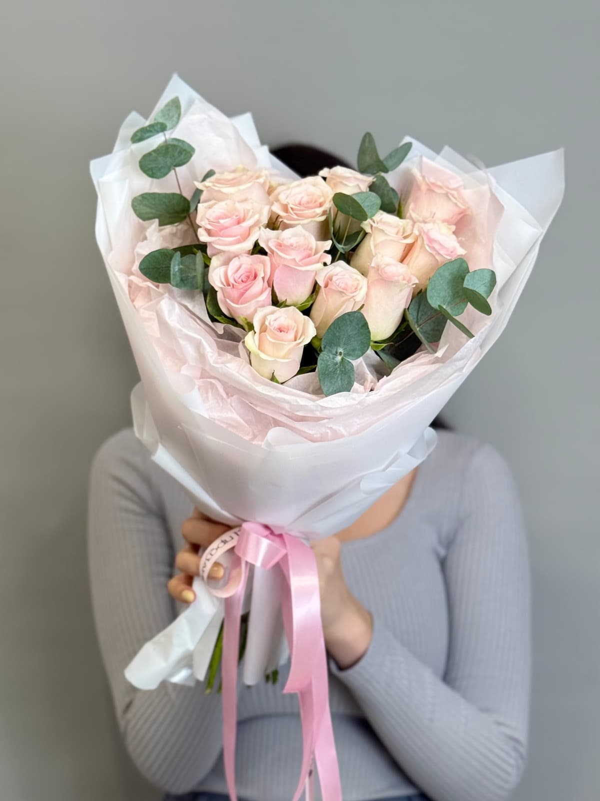 Букет из розовых роз кения "Pink athena" M