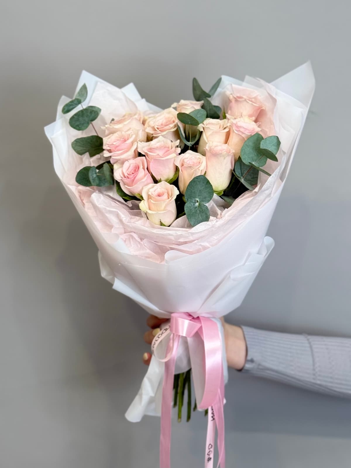 Букет из розовых роз кения "Розовая Афина" (15)