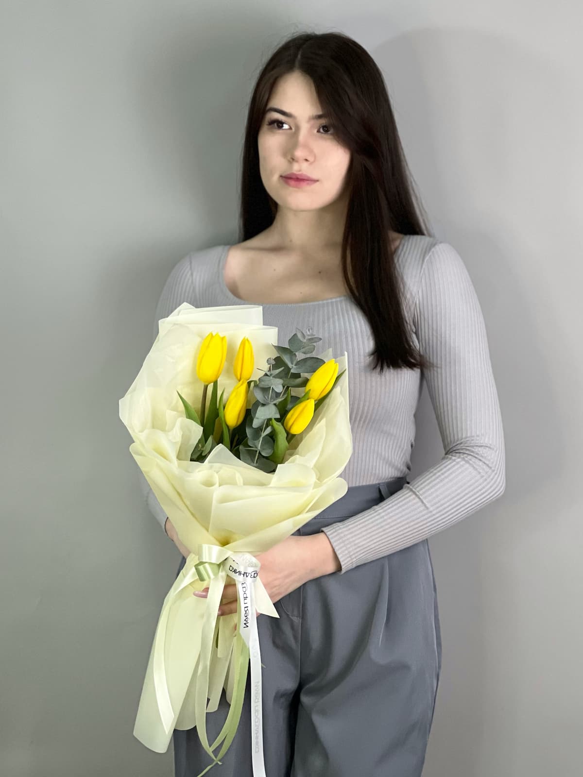 Букет из желтых тюльпанов "Поцелуй весны" (5)