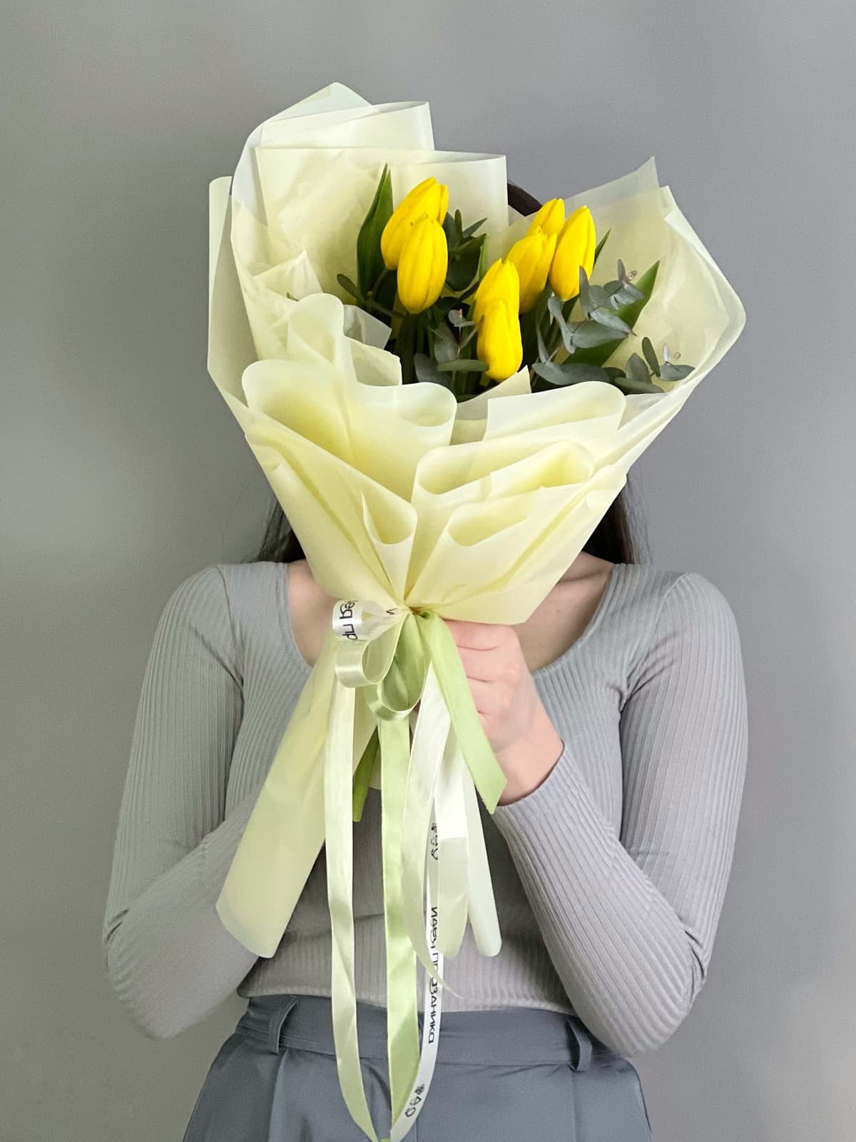 Букет из желтых тюльпанов "Поцелуй весны" (7)