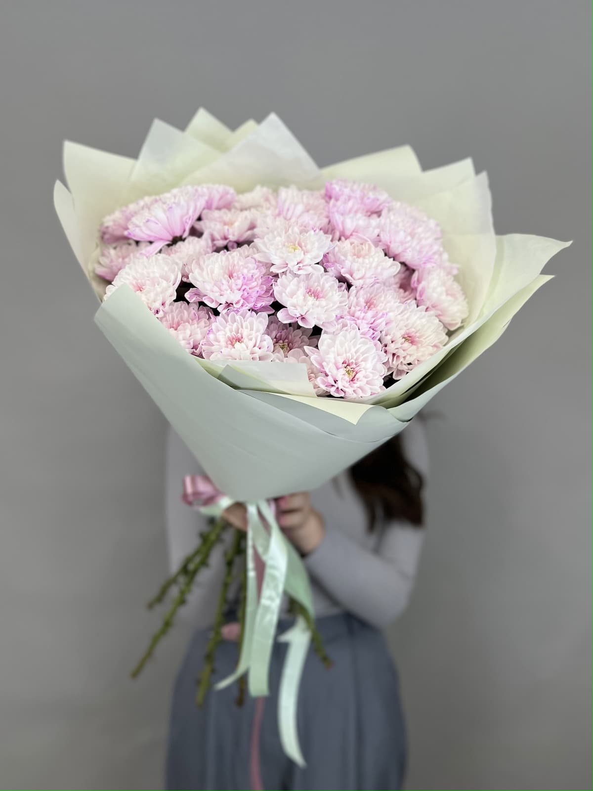 Букет хризантем "Ажур" M