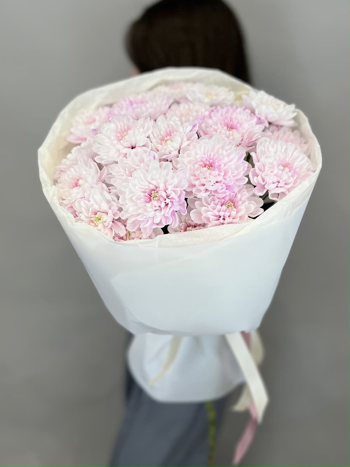 Красочный букет хризантем "Marie"