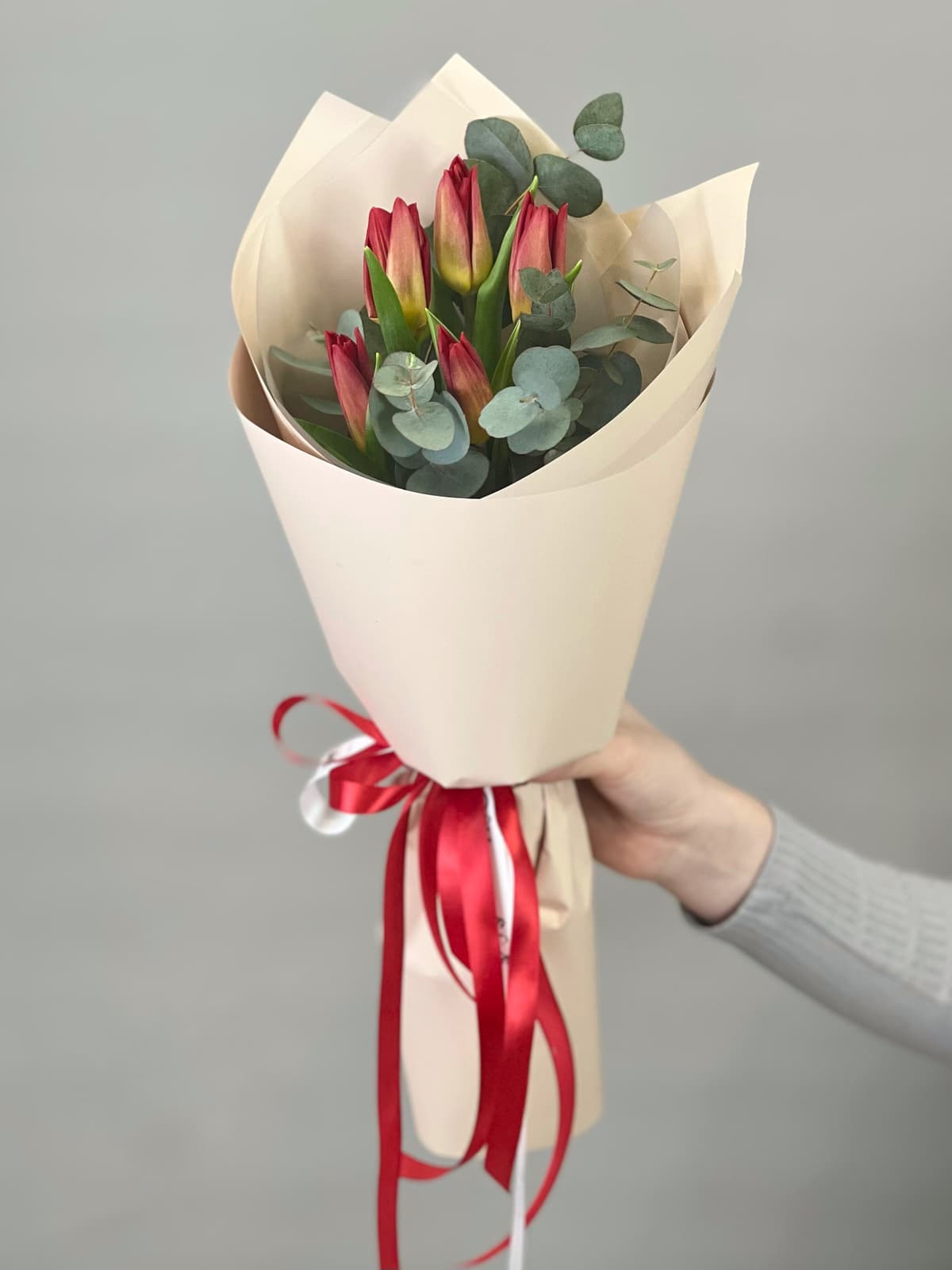 Оригинальный букет комплимент "Red"