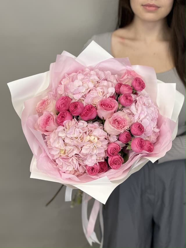 Оригинальный букет "Magenta" M Оригинальный букет "Magenta" M