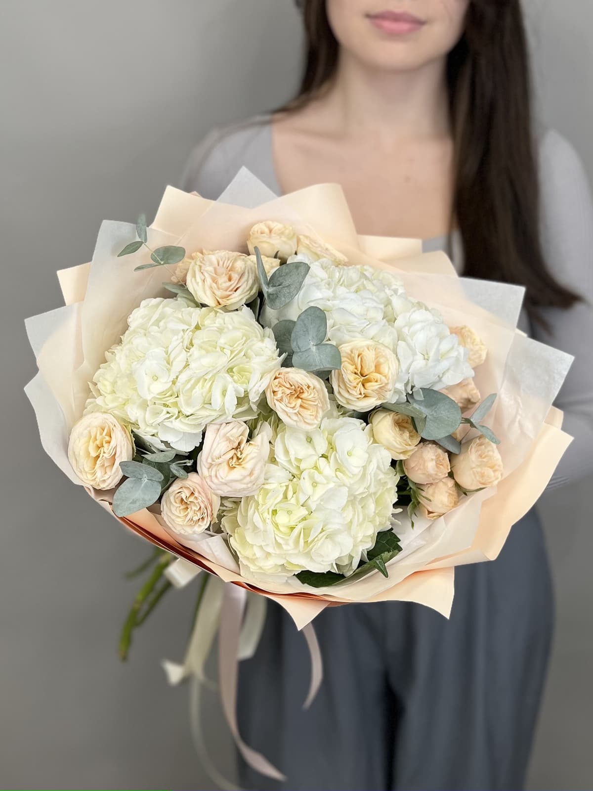 Красивый букет "Персиковый нюд"