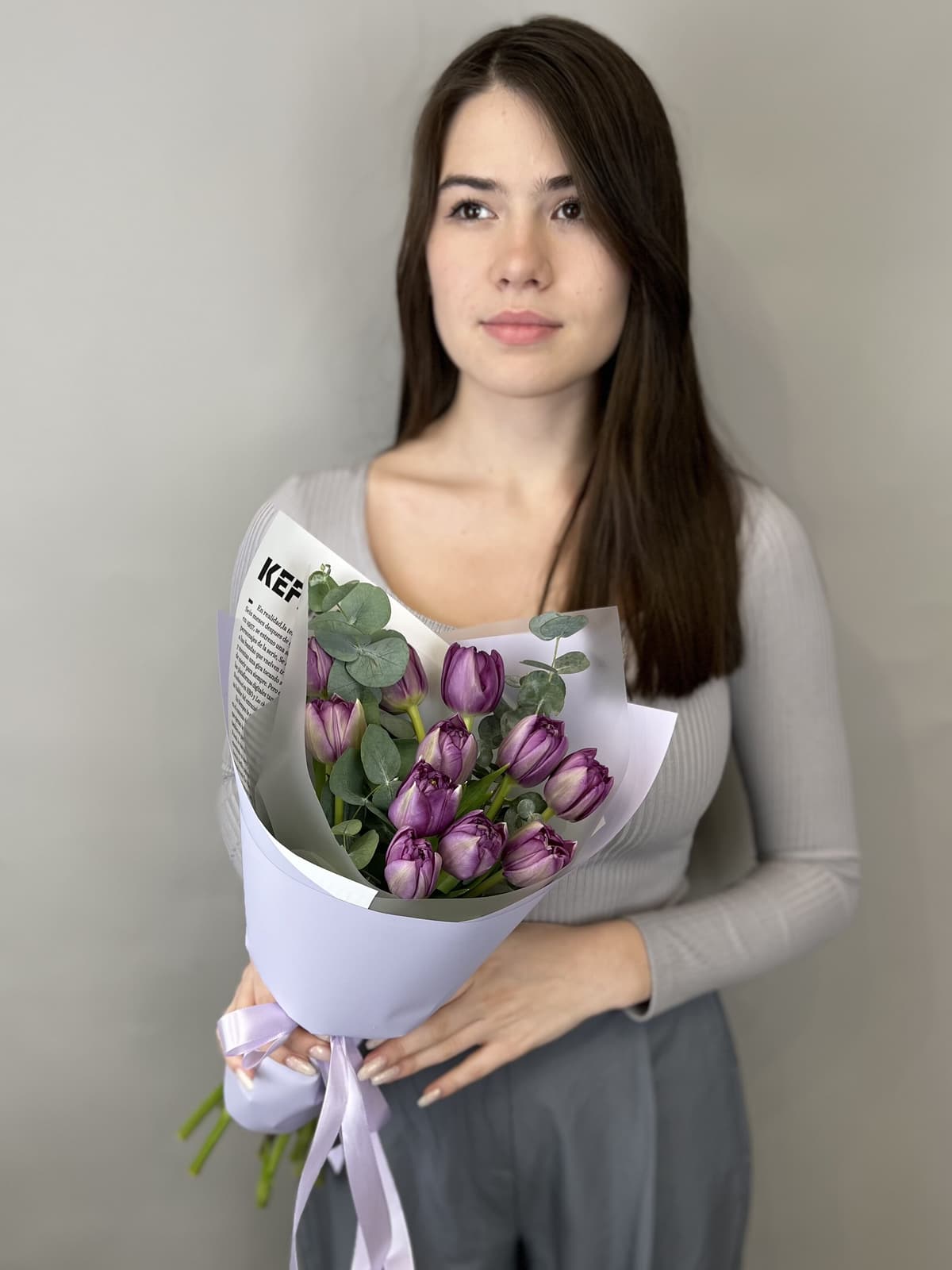 Роскошный букет пионовидных тюльпанов «Блу Даймонд» (11)