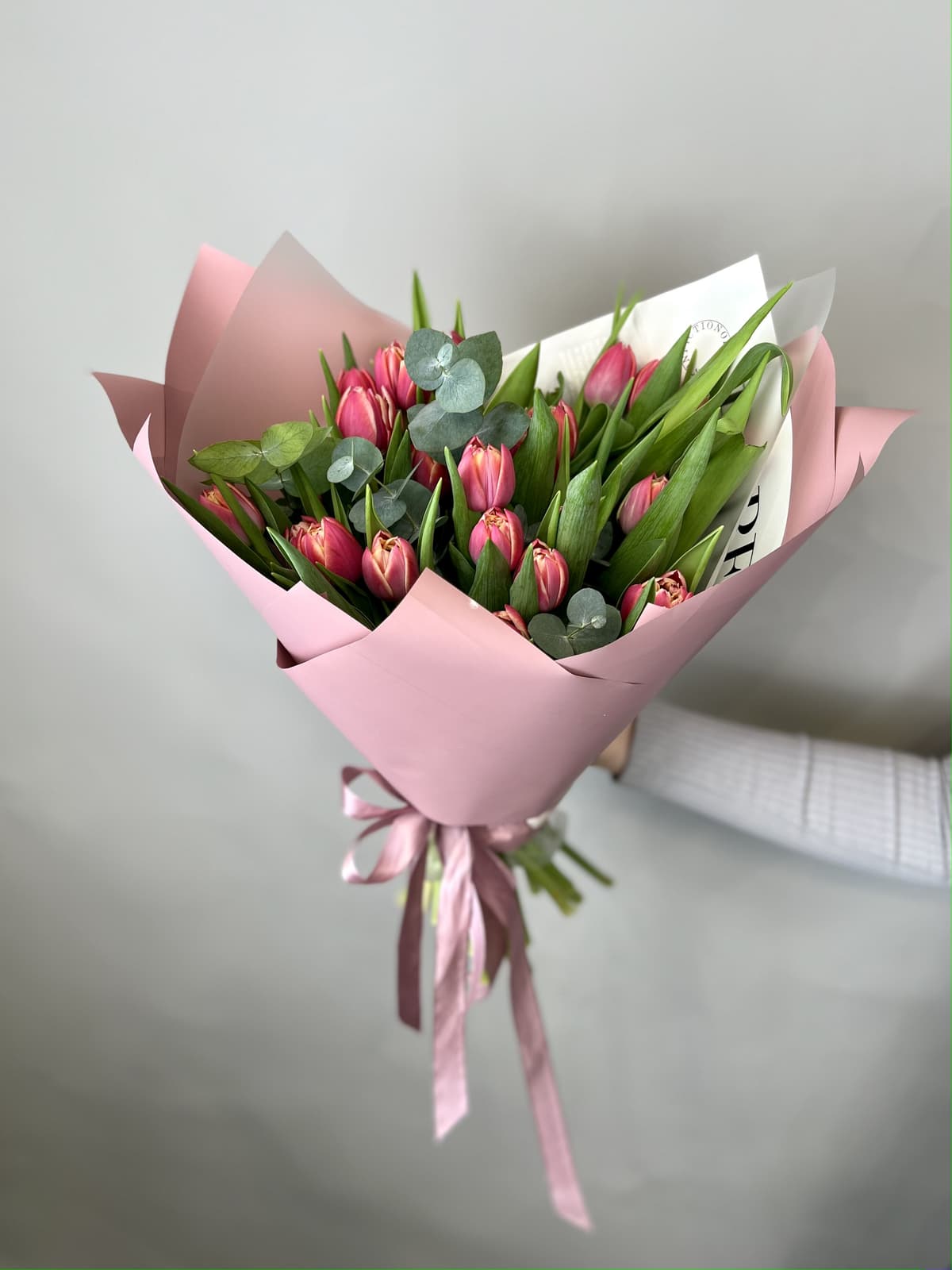 Букет пионовидных тюльпанов "Columbus" L