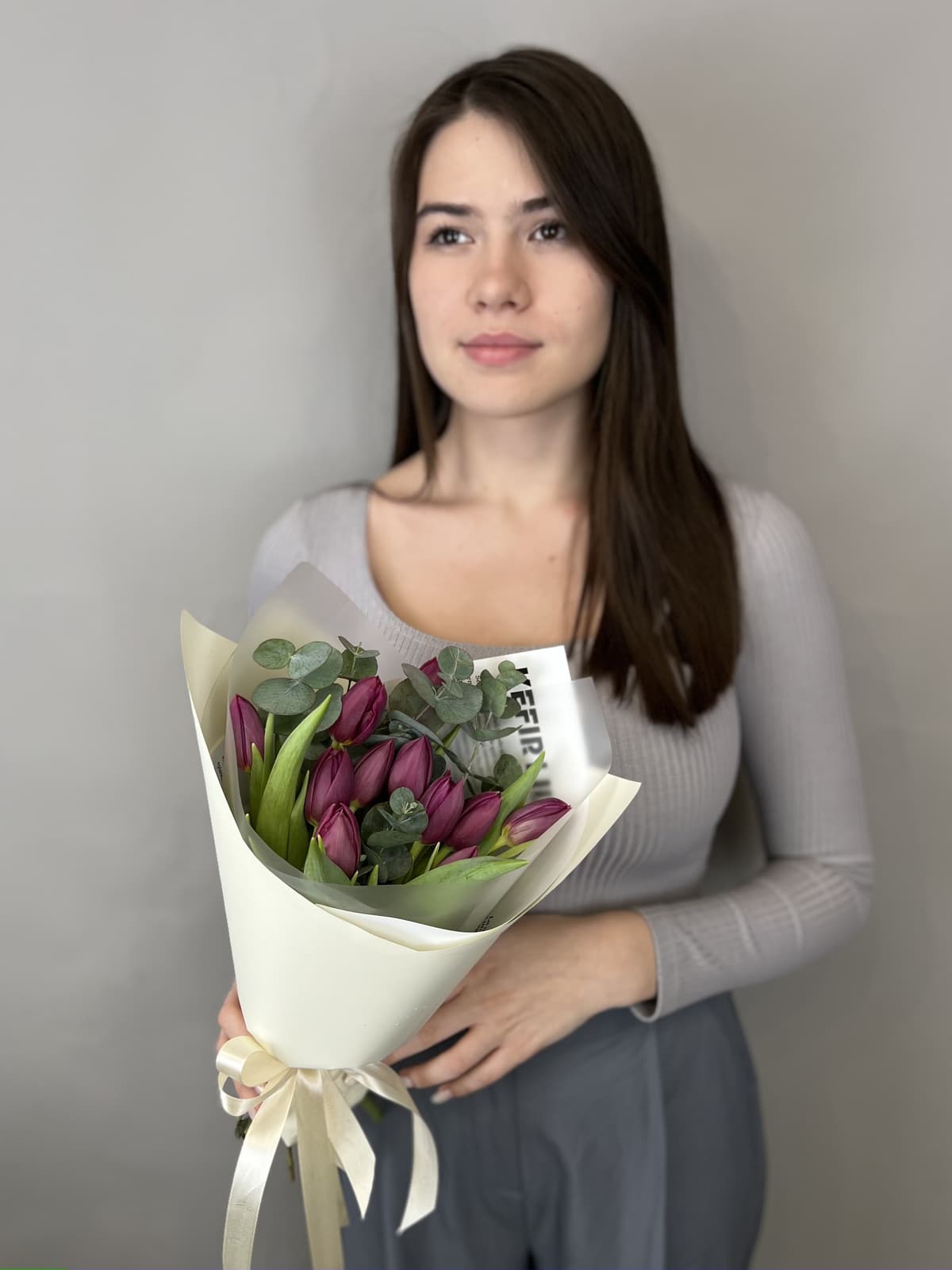 Букет пионовидных тюльпанов «Дубль Принцесс» (11)