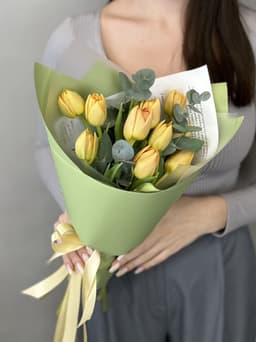 Букет пионовидных тюльпанов «Орка» (11)