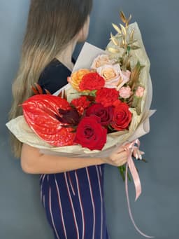 Букет "Red corals" S