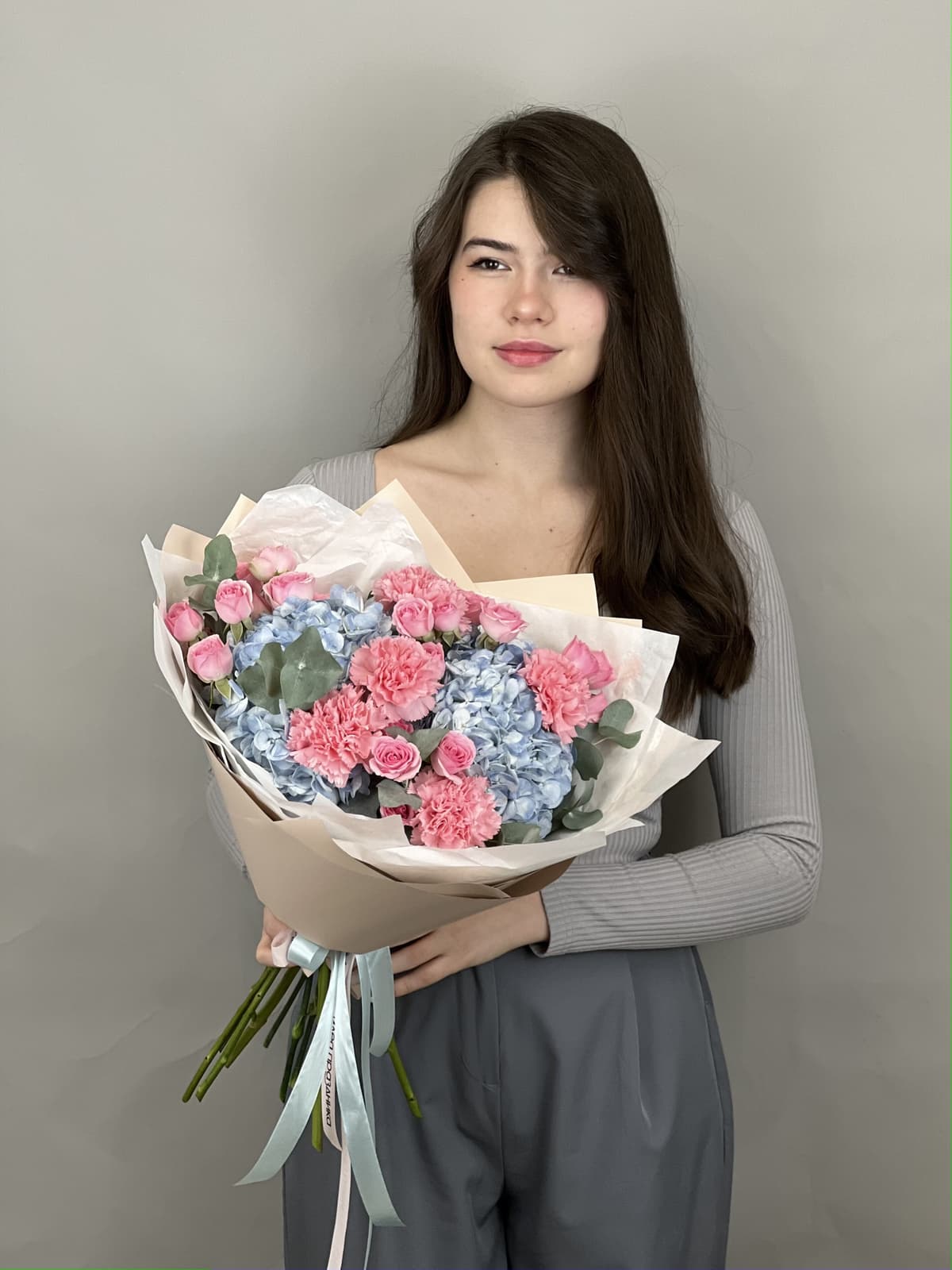 Шикарный букет "Сияние" M