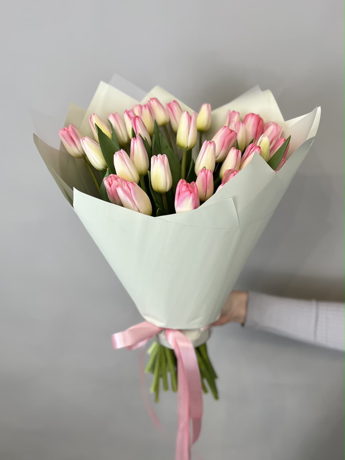 Букет тюльпанов "Pink" M