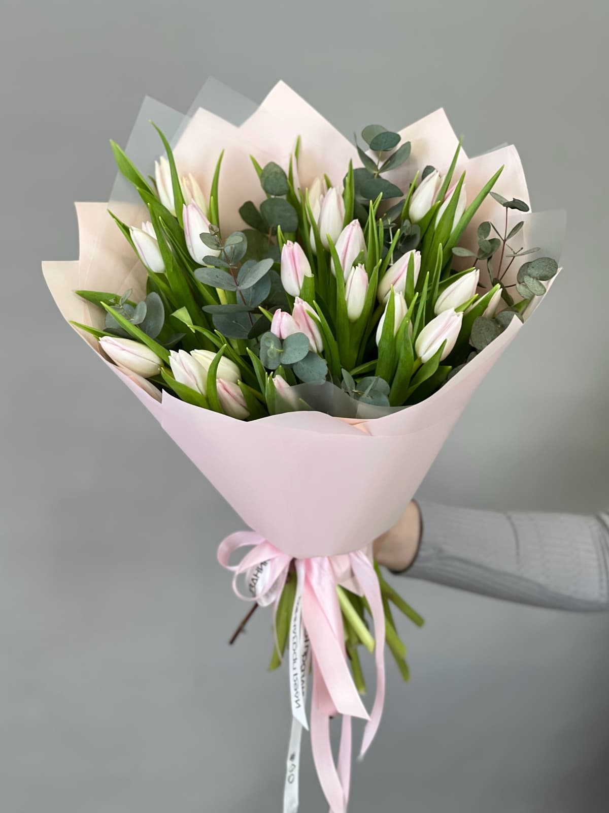 Свежий букет тюльпанов "Pinky" L