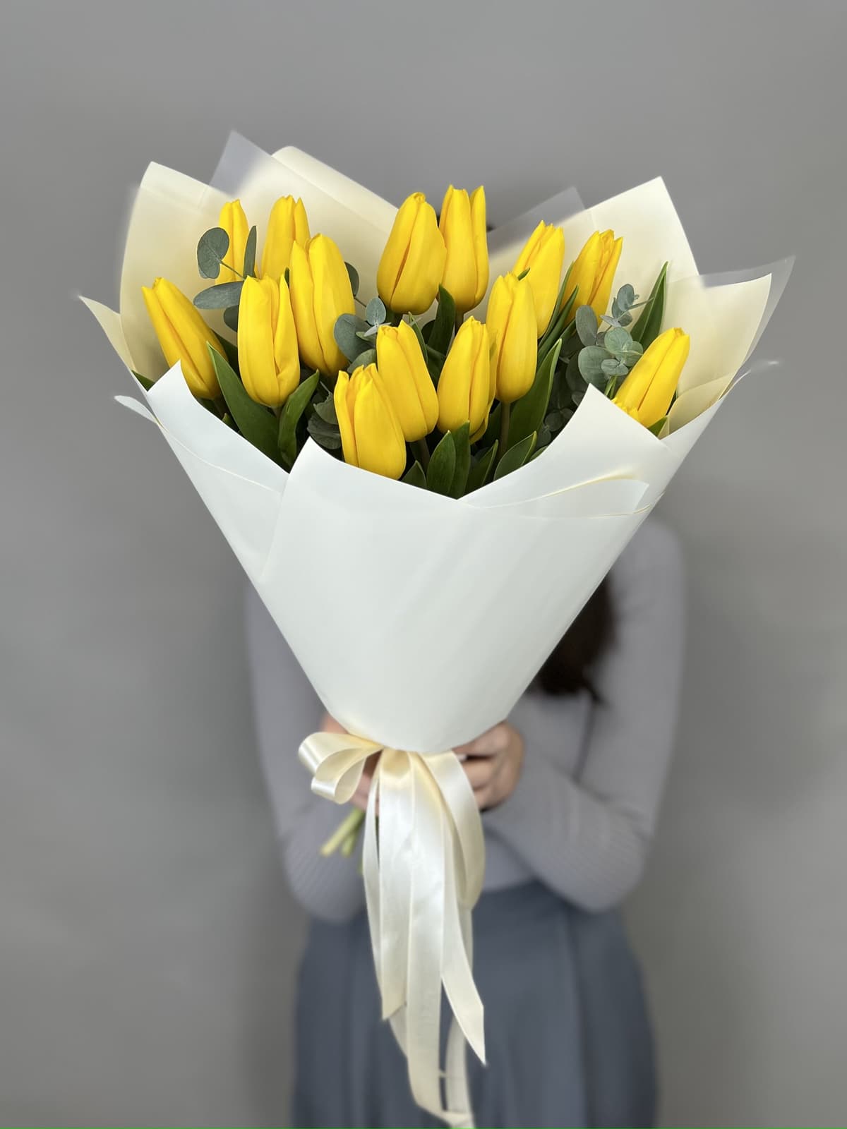 Популярный букет тюльпанов "Sunny" M