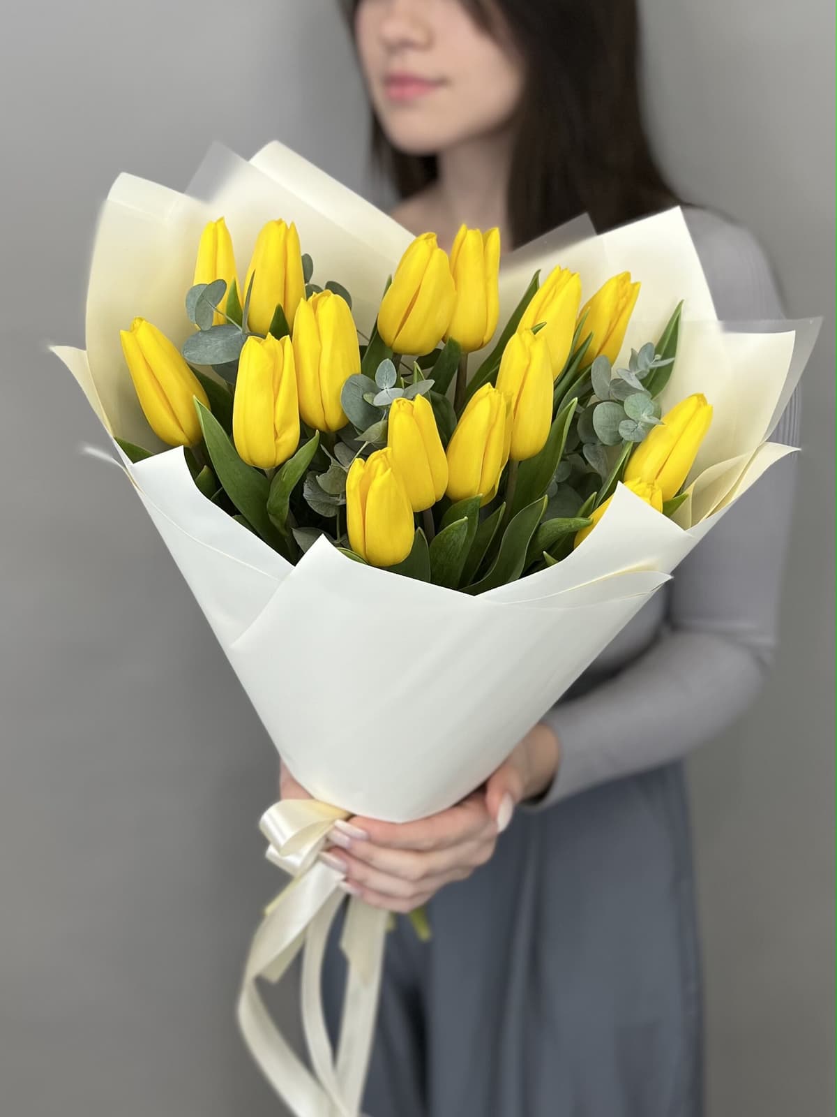 Популярный букет тюльпанов "Солнечный" (15)